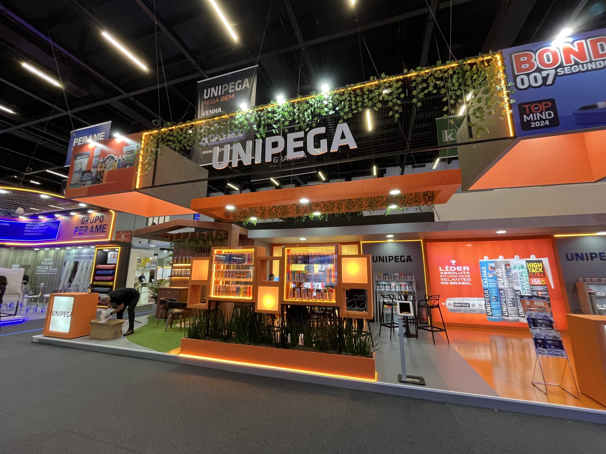 Estande da Unipega na FEICON 2025